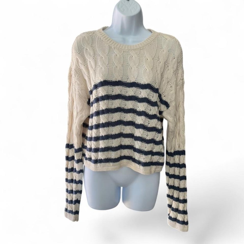 American Eagle Cropped Cable Knit Striped Sweater Cream Navy Blue Small Coastal